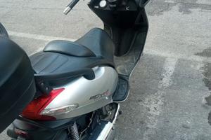 Scooter  kimko gran dink 250 del 2003