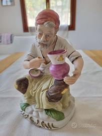 Statuetta in ceramica tipo Capodimonte