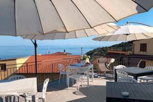 Villa indipendente e attività di b&b