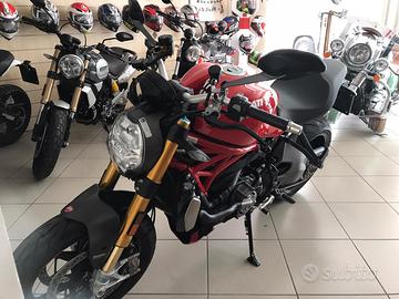 Ducati Monster 1200S Red