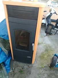 Stufa a Pellet Laminox Valentina Air 14kW