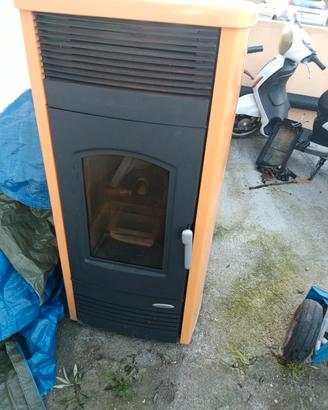 Stufa a Pellet Laminox Valentina Air 14kW
