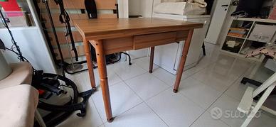 Tavolo allungabile