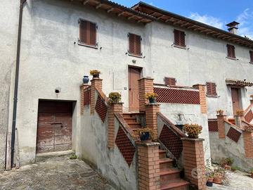 Appartamento di 160 m² con 3 locali a Umbertide