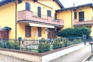 2 LOCALI A MOLINELLA