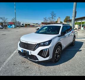 Peugeot 2008 1.2 130 cv