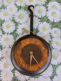 Orologio a Muro Vintage in Rame - Design Padella