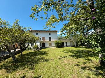 Casale indipendente con scoperto