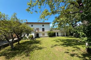 Casale indipendente con scoperto