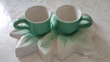 Bomboniere tazzine da caffè con vassoio floreale