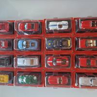 16 Modellini Ferrari scala 1:43