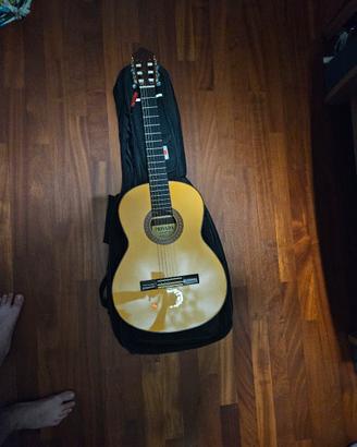 Chitarra classica Privada mp13
