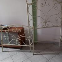 Letto di ferro a una piazza