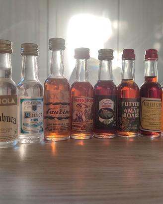 Set liquori in miniatura vintage