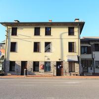 NEGOZIO A CREAZZO