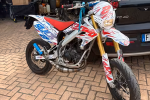 vent derapage 50 motard