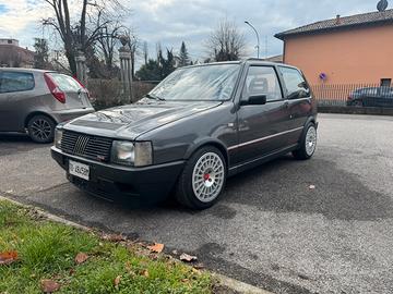 Fiat uno turbo