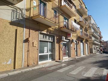 Immobile di 60 m² a Noci