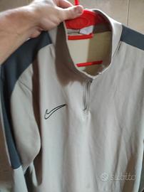 Felpa Senza cappuccio della Nike tenuta bene