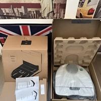 Robot Aspirapolvere Folletto VR7s con Base
