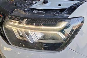 Faro sinistro Dacia Duster 2a serie