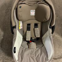 Passeggino Trio Book 51  completo di tutto.