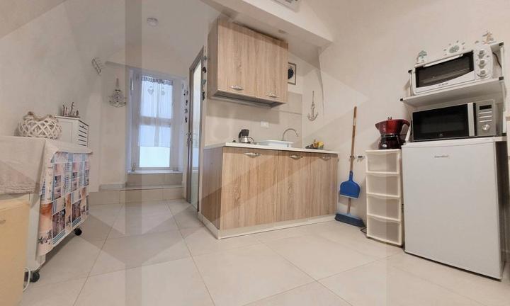 Monolocale ristrutturato di mq. 25