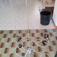 lampadario e abatjour in vetro e metallo