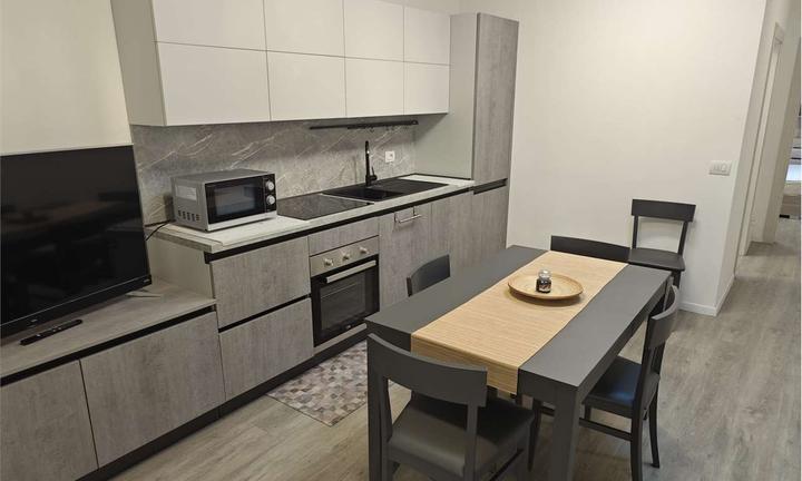 ZONA RESIA: BILOCALE RISTRUTTURATO A NUOVO