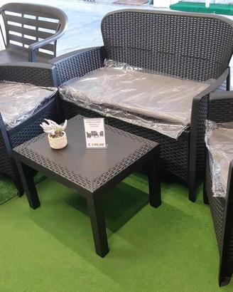 SET NUOVO EFFETTO RATTAN con cuscini