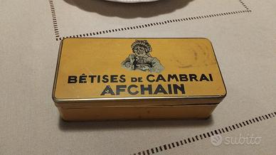 scatola vintage in latta 