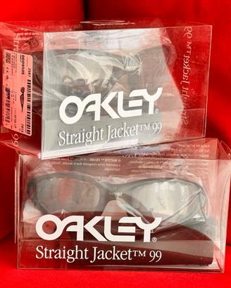 2 Oakley Satisfy Running - Straight Jacket 99