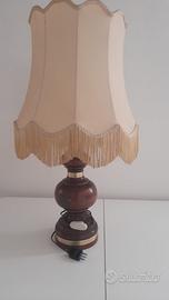 Lampada da tavolo