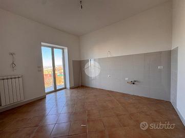 3 LOCALI A MARANO DI NAPOLI