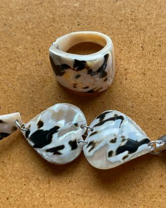 Bracciale ed anello in madreperla