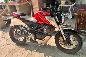 Honda CB125R