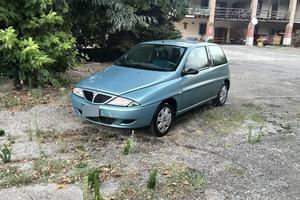 Lancia Y 1.2 2001