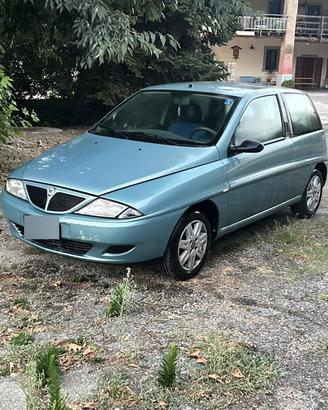 Lancia Y 1.2 2001