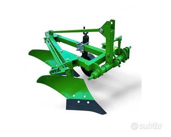 ARATRO - FARMOSTAL - 2 VOMERI X 20 CM.