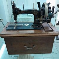 2 macchine per cucire