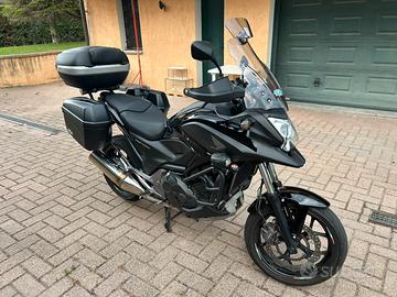 Honda NC750X anno 2015