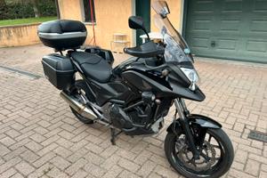 Honda NC750X anno 2015