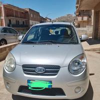 kia Picanto 1.0