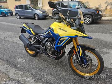 Suzuki V Strom DL 800 DE ABS