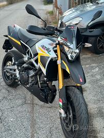 Aprilia dorsoduro 750