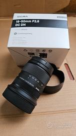 Sigma 18-50 F2.8 attacco Canon RF-S
