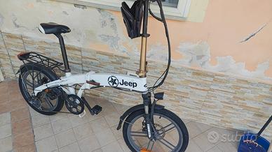 bici elettrica modello jeep 
