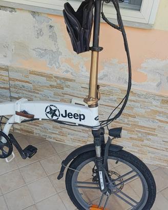 bici elettrica modello jeep 