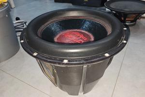 Subwoofer 38 IBRIDO 2 x 1ohm 2500w RMS Rockford T2