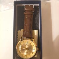 Elegante orologio da polso da uomo, oro, calendari